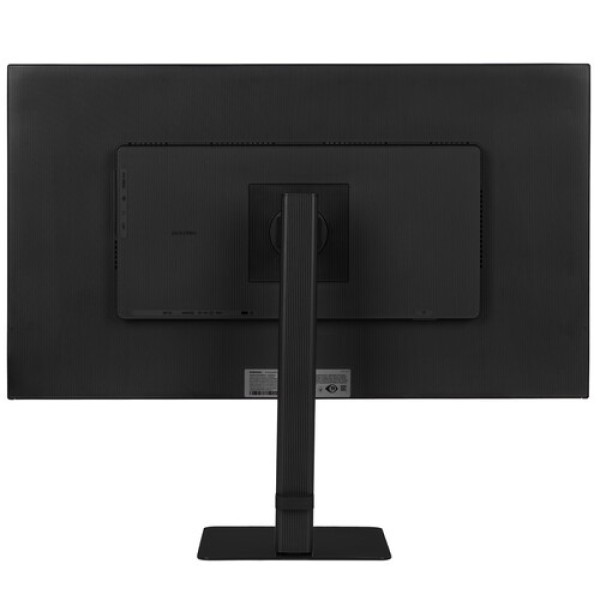 32" Монитор Samsung ViewFinity S8 S80UD S32D804UAI черный
