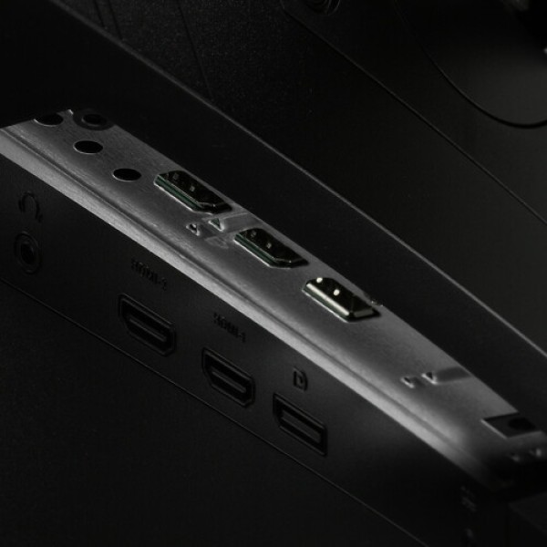 31.5" Монитор ASUS TUF Gaming VG32VQR черный