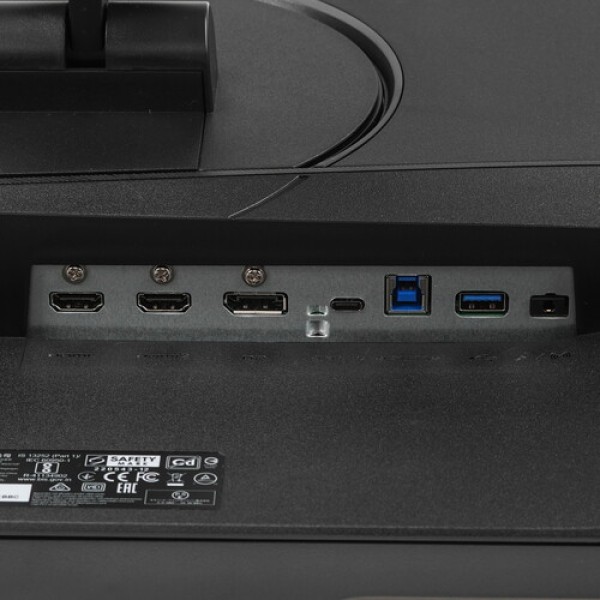 32" Монитор MSI Summit MS321UP черный