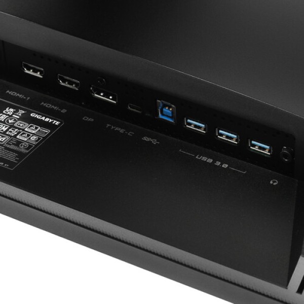 31.5" Монитор GIGABYTE M32U черный