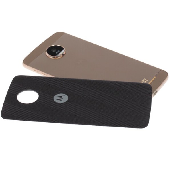 Смартфон Motorola Moto Z 5.5" 32Gb White/Gold 4x1.8Ghz/4096Mb/2560x1440/AMOLED/LTE/GPS/NFC/Cam13/2600mAh/And6.0
