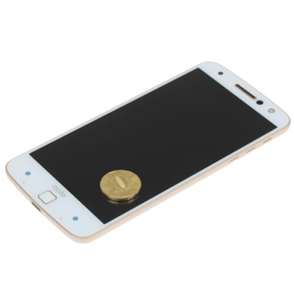 Смартфон Motorola Moto Z 5.5" 32Gb White/Gold 4x1.8Ghz/4096Mb/2560x1440/AMOLED/LTE/GPS/NFC/Cam13/2600mAh/And6.0