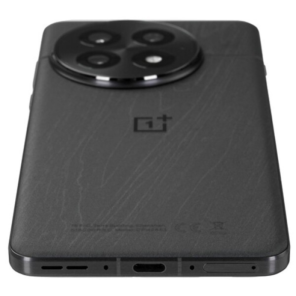 6.82" Смартфон OnePlus 13 256 ГБ черный