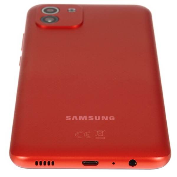6.5" Смартфон Samsung Galaxy A03 32 ГБ красный