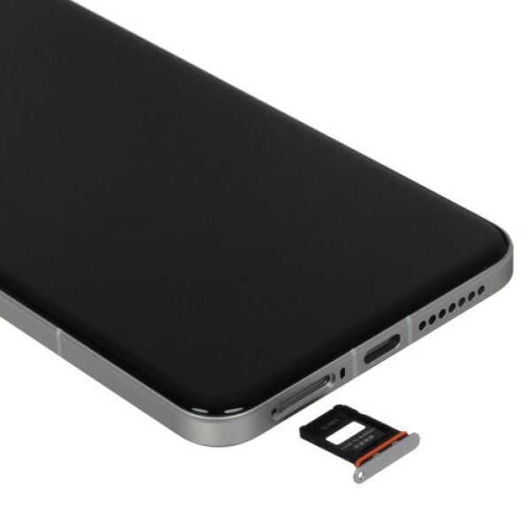 6.73" Смартфон Xiaomi 15 Ultra 512 ГБ серебристый