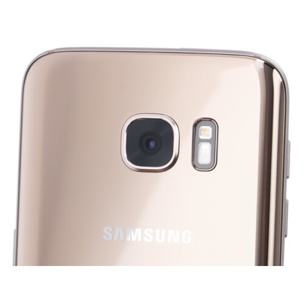 Смартфон Samsung SM-G930FD Galaxy S7 5.1" 32Gb Gold 8(4х2.3Ghz+4х1.6Ghz)/4096Mb/2560x1440/LTE/GPS/Cam12/3000mAh/And6.0