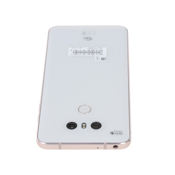 Смартфон LG G6 5.7" 64Gb White 4x2,35Ghz/4096Mb/2880x1440/IPS/2SIM/LTE/Cam13+13/3300mAh/Android 7.0
