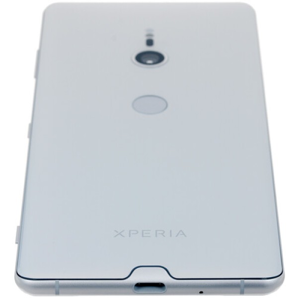 Смартфон Sony Xperia XZ3 DS 6.0" 64Gb White Silver 8(4x2,8Ghz+4x1,8Ghz)/4096Mb/2880x1440/OLED/LTE/NFC/IP68/Cam19/3330mAh/And9