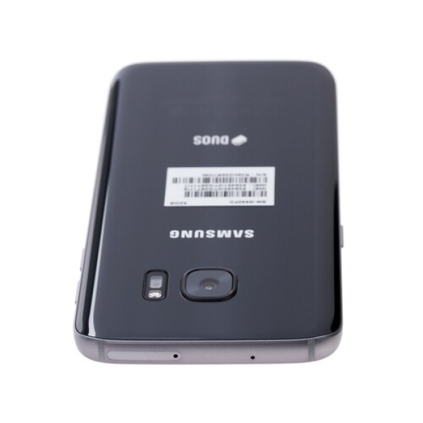 Смартфон Samsung SM-G930FD Galaxy S7 5.1" 32Gb Black 8(4х2.3Ghz+4х1.6Ghz)/4096Mb/2560x1440/LTE/GPS/Cam12/3000mAh/And6.0