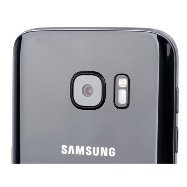Смартфон Samsung SM-G930FD Galaxy S7 5.1" 32Gb Black 8(4х2.3Ghz+4х1.6Ghz)/4096Mb/2560x1440/LTE/GPS/Cam12/3000mAh/And6.0