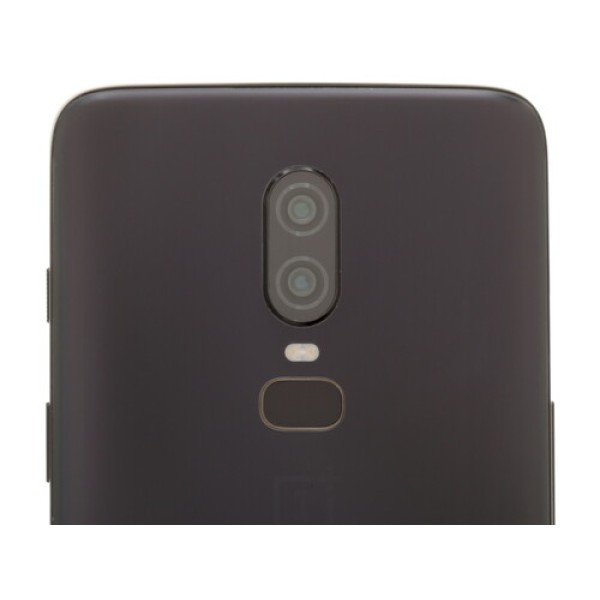 Смартфон OnePlus 6 6.3" 128Gb Midnight Black 8(4x2.8Ghz+4x1.7Ghz)/8192Mb/2280x1080/AMOLED/2SIM/GPS/LTE/NFC/Cam16+20/3300mAh/Android 8.1