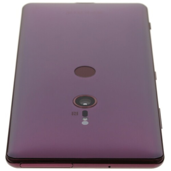 Смартфон Sony Xperia XZ3 DS 6.0" 64Gb Bordeaux Red 8(4x2,8Ghz+4x1,8Ghz)/4096Mb/2880x1440/OLED/LTE/NFC/IP68/Cam19/3330mAh/And9