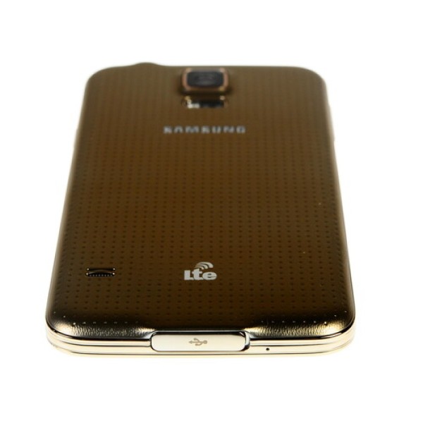 Смартфон Samsung SM-G900 Galaxy S5 5.1" 16Gb Gold + Планшет Samsung Tab 3 Lite 4x2.5Ghz/2048Mb/1920x1080/SAmoled/3G/LTE