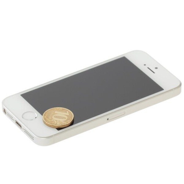 Смартфон Apple iPhone SE 64Gb Silver 2x1.8Ghz/2048Mb/1136x640/IPS/LTE/GPS/Cam12/iOS