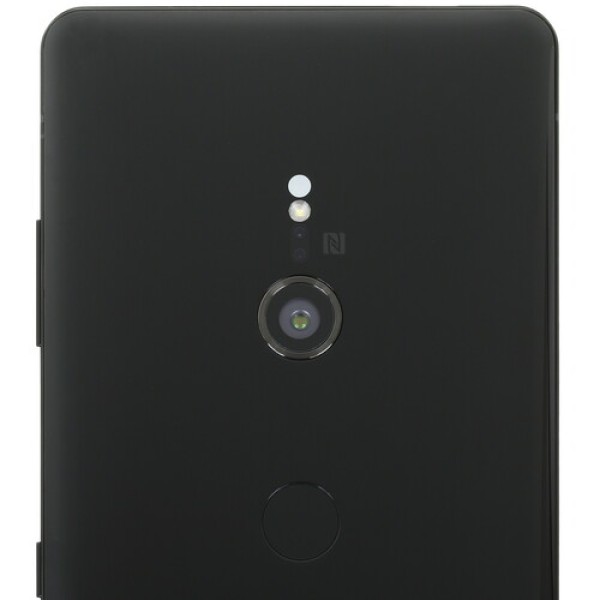 Смартфон Sony Xperia XZ3 DS 6.0" 64Gb Black 8(4x2,8Ghz+4x1,8Ghz)/4096Mb/2880x1440/OLED/LTE/NFC/IP68/Cam19/3330mAh/And9