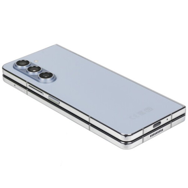 7.6" Смартфон Samsung Galaxy Z Fold5 512 ГБ голубой
