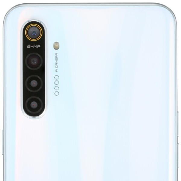 Смартфон realme XT 6.4" 128Gb Pearl White Snapdragon 712/8(2x2.3GHz+6x1.7GHz)/8192Mb/2340х1080/2SIM/LTE/Cam8+64+2+2/4000mAh/Android 9
