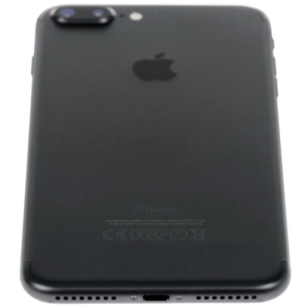 5.5" Смартфон Apple iPhone 7 Plus 32 Гб черный матовый
