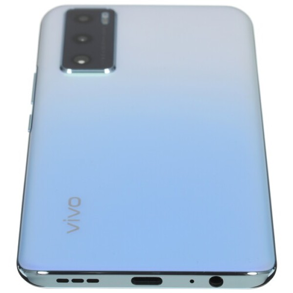 Смартфон Vivo V20SE 6.44" 128Gb Blue 8(4x2Ghz+4x1.8Ghz)/8192Mb/2400x1080/2SIM/LTE/Cam48+2+2/4100mAh/Android 10