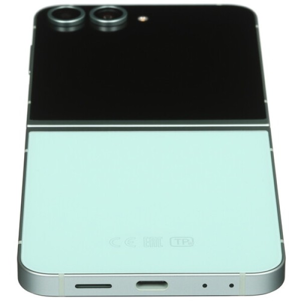 6.7" Смартфон Samsung Galaxy Z Flip6 256 ГБ зеленый