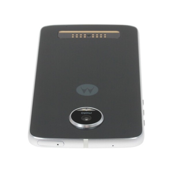 Смартфон Motorola Moto Z Play 5.5" 32Gb Black/Silver 8x2Ghz/3072Mb/1920x1080/AMOLED/LTE/GPS/NFC/Cam16/3500mAh/And6.0