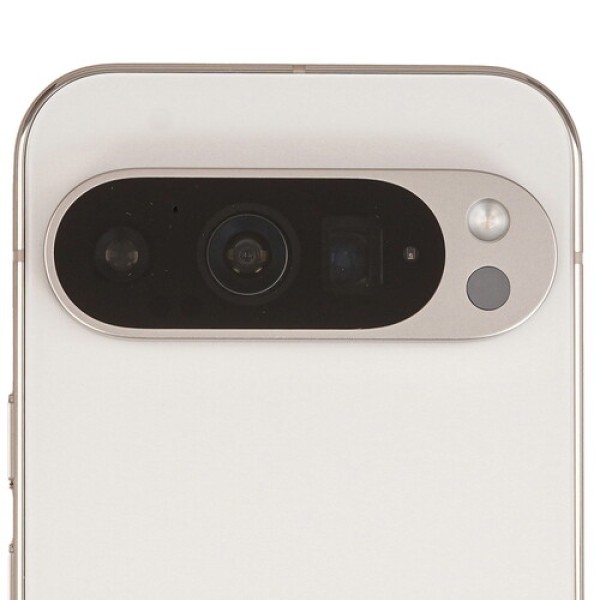6.3" Смартфон Google Pixel 9 Pro 128 ГБ бежевый