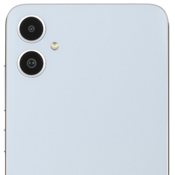 6.7" Смартфон Samsung Galaxy A05 64 ГБ серебристый