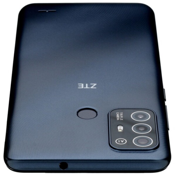 6.52" Смартфон ZTE Blade A52 64 ГБ серый