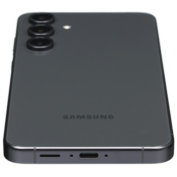 6.7" Смартфон Samsung Galaxy S24 FE 256 ГБ черный