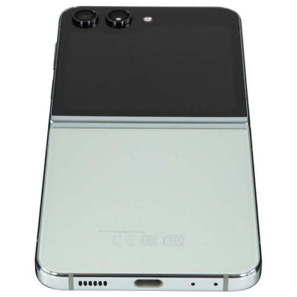 6.7" Смартфон Samsung Galaxy Z Flip5 256 ГБ зеленый