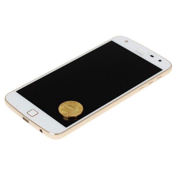 Смартфон Motorola Moto Z Play 5.5" 32Gb White/Gold 8x2Ghz/3072Mb/1920x1080/AMOLED/LTE/GPS/NFC/Cam16/3500mAh/And6.0