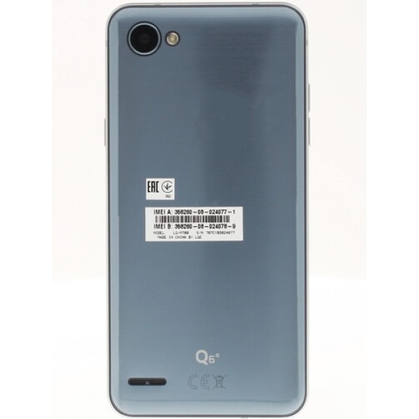 5.5" Смартфон LG LGM700 Q6 16 ГБ серебристый + Чехол в подарок