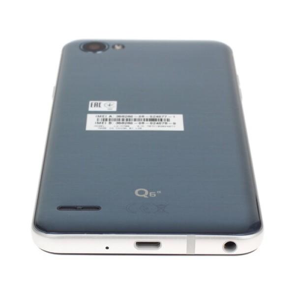 5.5" Смартфон LG LGM700 Q6 16 ГБ серебристый + Чехол в подарок