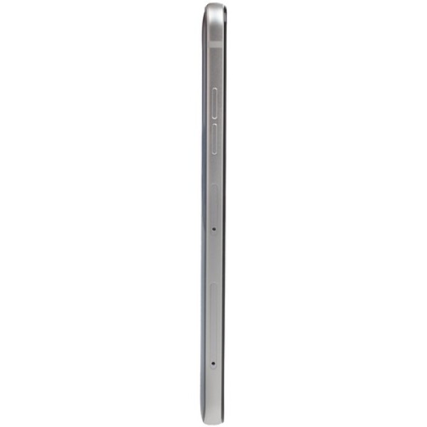 5.5" Смартфон LG LGM700 Q6 16 ГБ серебристый + Чехол в подарок