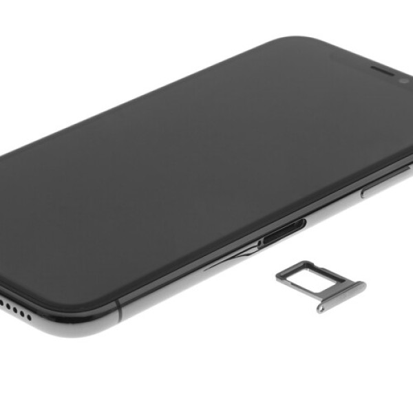 Смартфон Apple iPhone 11 Pro 5,8" 64Gb Space Gray A13/4Gb/2436х1125/OLED/LTE/NFC/IP68/Cam12/iOS