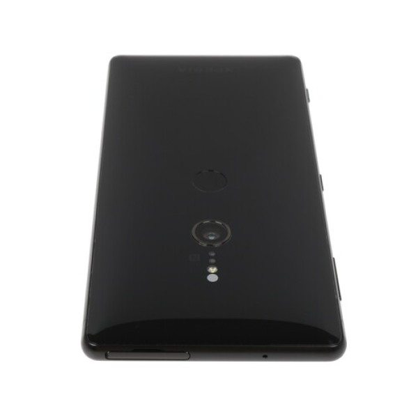 Смартфон Sony Xperia XZ2 DS 5.7" 64Gb Black 8(4x2,8Ghz+4x1,8Ghz)/4096Mb/2160x1080/IPS/LTE/NFC/IP68/Cam19/3180mAh/And8.1