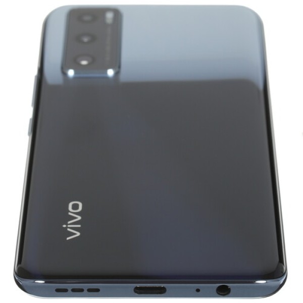 Смартфон Vivo V20SE 6.44" 128Gb Black 8(4x2Ghz+4x1.8Ghz)/8192Mb/2400x1080/2SIM/LTE/Cam48+2+2/4100mAh/Android 10