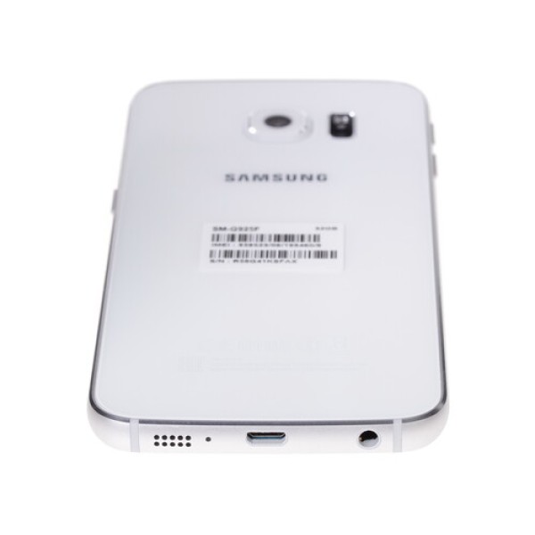 Смартфон Samsung SM-G925 Galaxy S6 edge 5.1" 32Gb White 8x1.5Ghz/3072Mb/2560x1440/3G/LTE6/GPS/Cam16/2550mAh/Android 5.0
